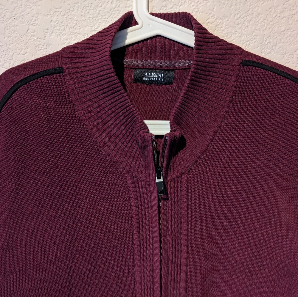 Alfini, zip front sweater, w/pockets, black trim
